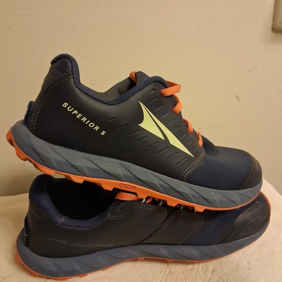 Women's ALTRA SUPERIOR 5 Navy and Orange Athletic Shoes size 7.5 - Picture 15 of 16